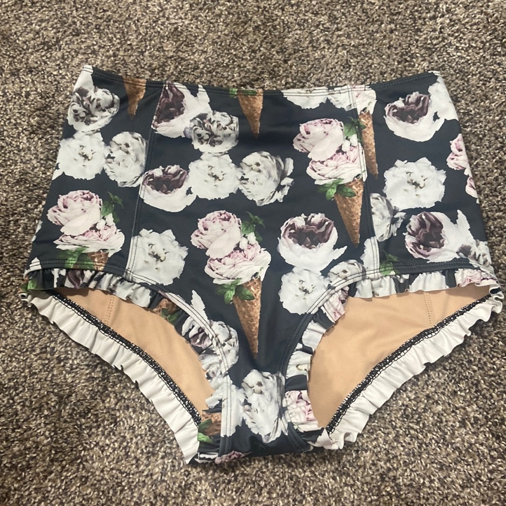 Vintage ice cream floral bottoms